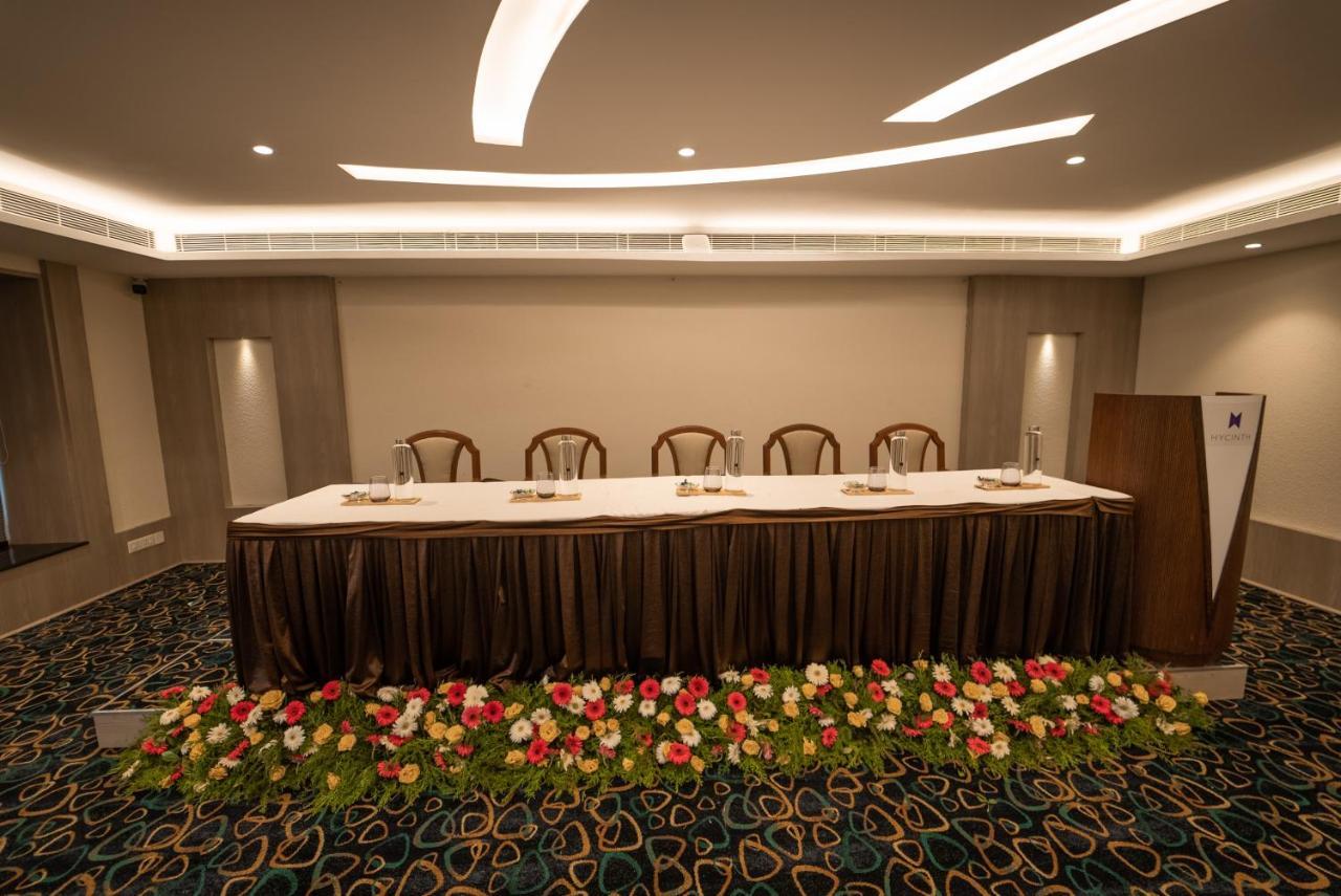 Hycinth Hotels Thiruvananthapuram Ngoại thất bức ảnh