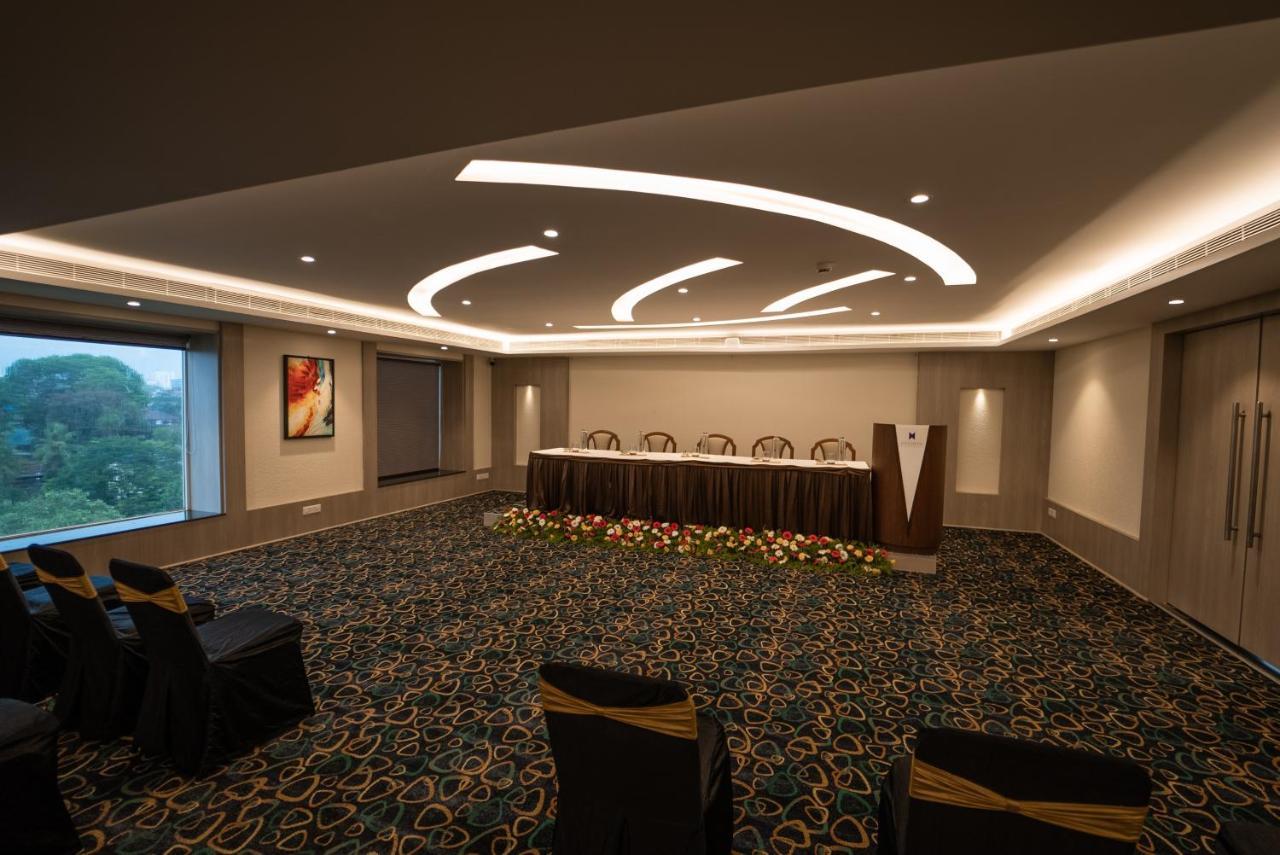 Hycinth Hotels Thiruvananthapuram Ngoại thất bức ảnh